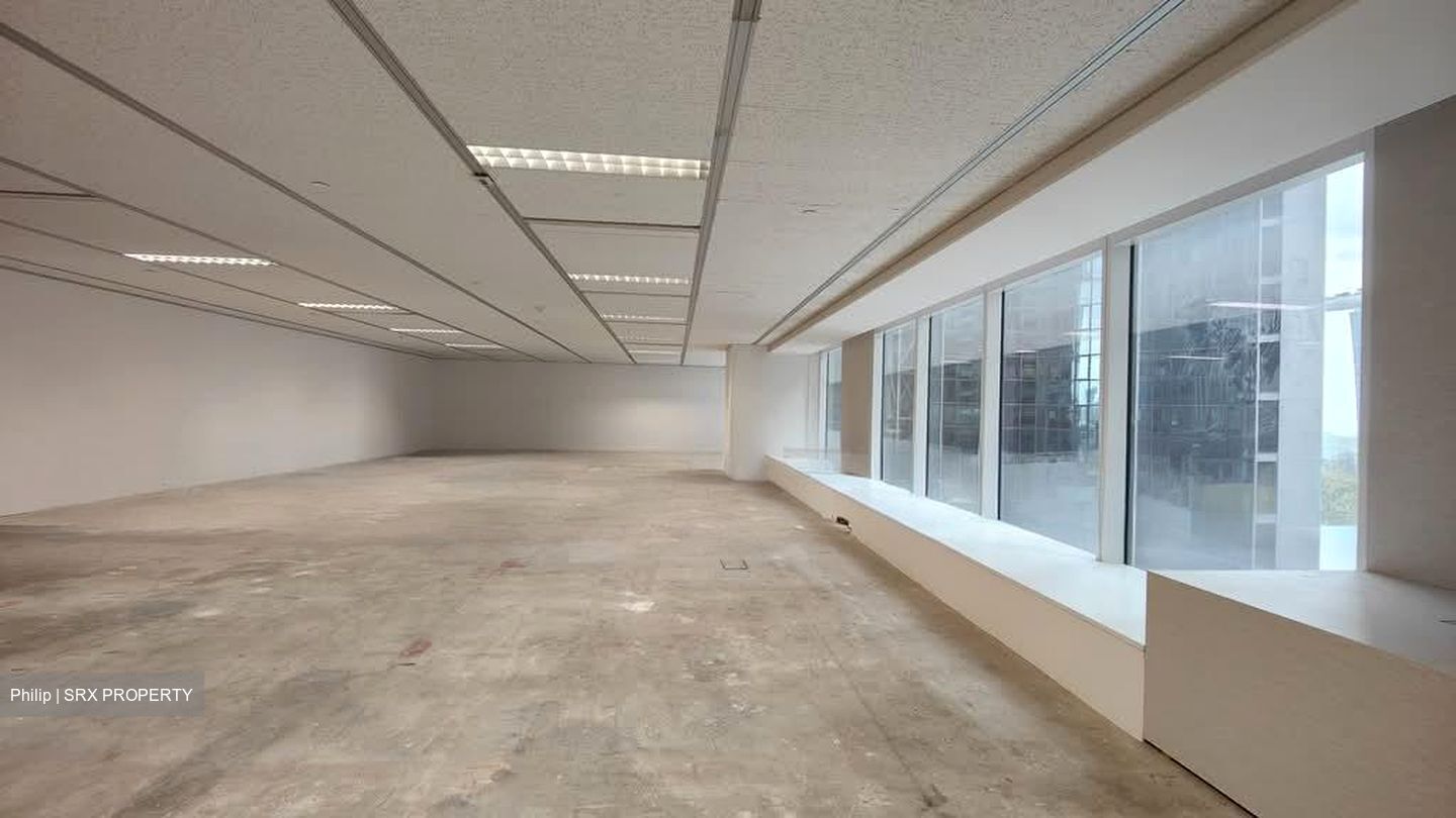 Singapore Land Tower (D1), Office #581154041
